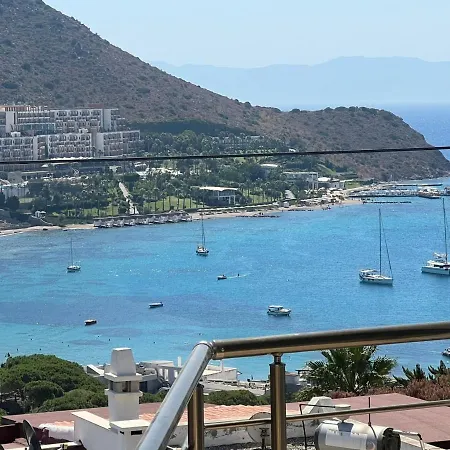 Charming Flat With Sea View Near Beach In Bodrum Apartamento *